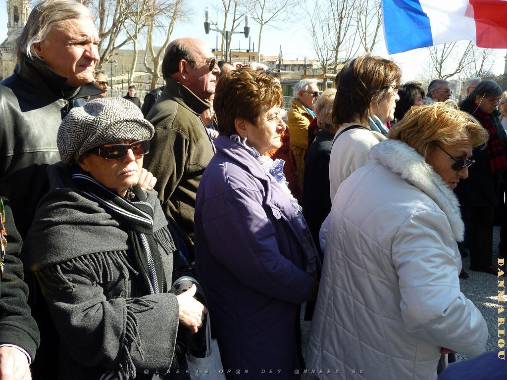 2012 03 10 NIMES MANIF CONTRE COLLOQUE DU FLN (43) PAR GV.JPG